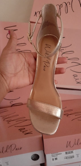 Wild Pair

Blaire Dress Sandals - Picture 3 of 6